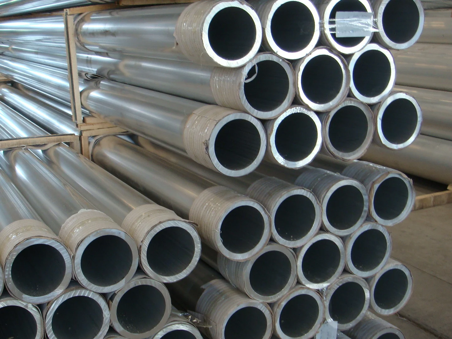 alyuminievye-pressovannye-truby-txt