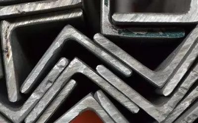 nerzhaveyushie-ravnopolochnye-ugolki-txt